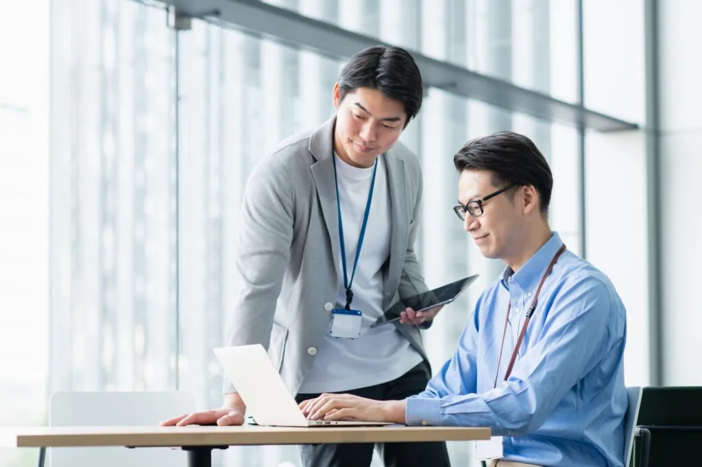 みんなが選んでる人気の名刺管理ソフトを徹底比較してみた！