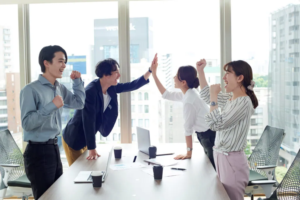 実際の導入事例から学ぶ！営業成績アップにつながった活用術