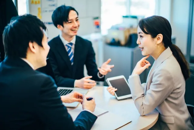 クラウド 保存でいつでも情報へアクセス可能